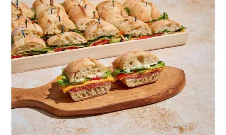 Sandwich Tray (24 Sandwiches)